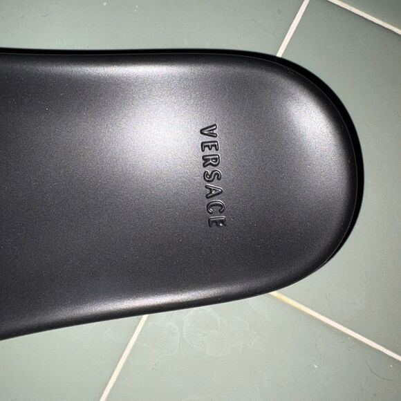 Brand new women's Versace Black and Gold Slide Sandals with box size  10 - Picture 6 of 12